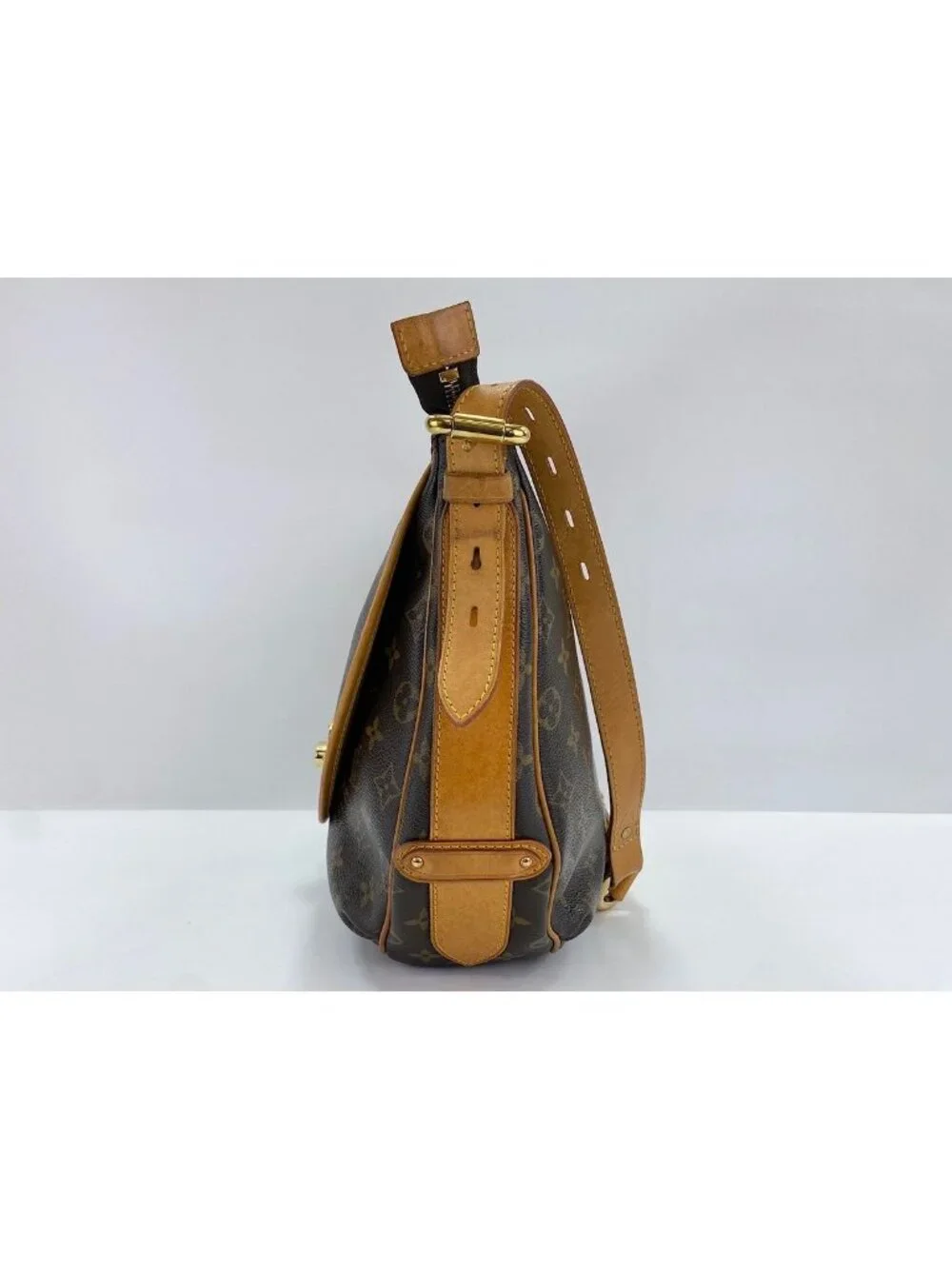Louis Vuitton Shoulder Bag Tulum GM